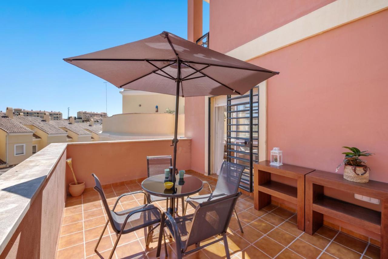 Nina Surena Home Anoreta Golf Torre de Benagalbon Kültér fotó