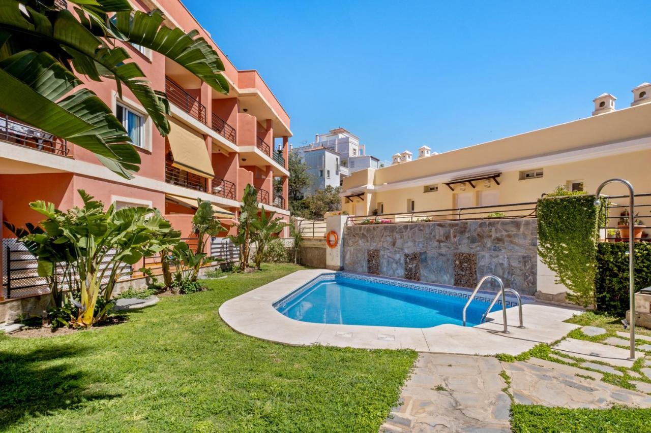 Nina Surena Home Anoreta Golf Torre de Benagalbon Kültér fotó