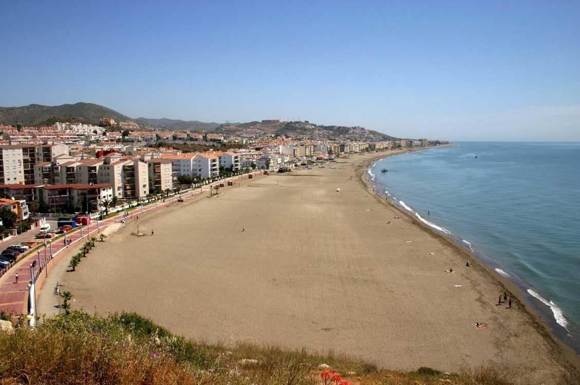 Nina Surena Home Anoreta Golf Torre de Benagalbon Kültér fotó